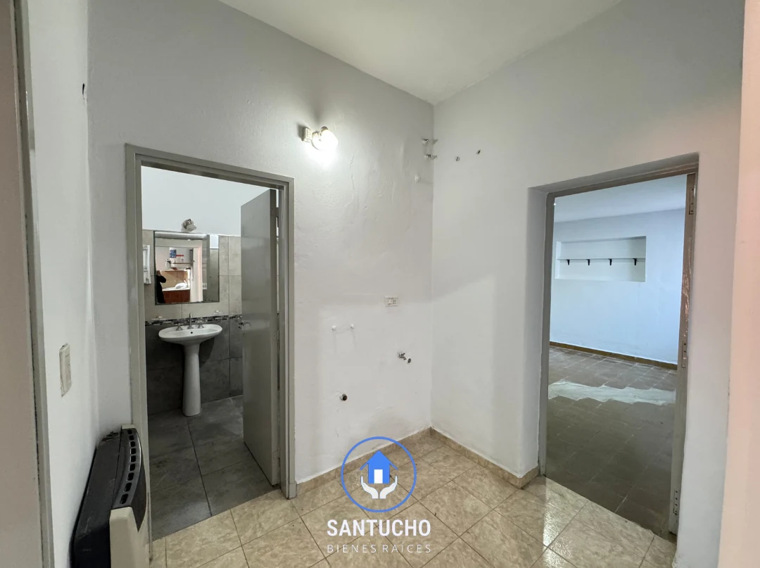 Casa en Alquiler | Casa Delantera – Colonia Caroya