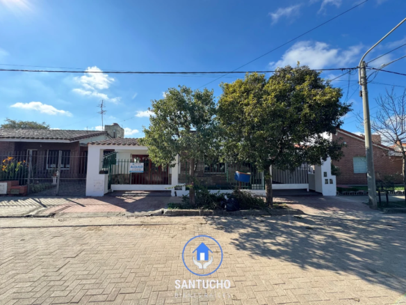 Casa en Alquiler | Colonia Caroya