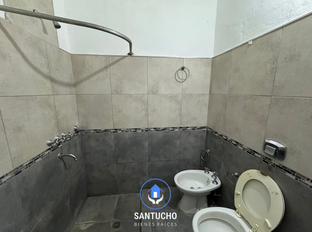 Casa en Alquiler | Casa Delantera – Colonia Caroya