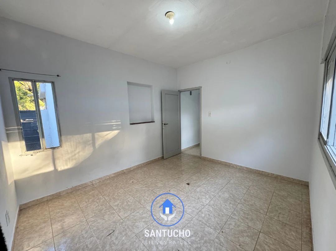 Casa en Alquiler | Casa Delantera – Colonia Caroya