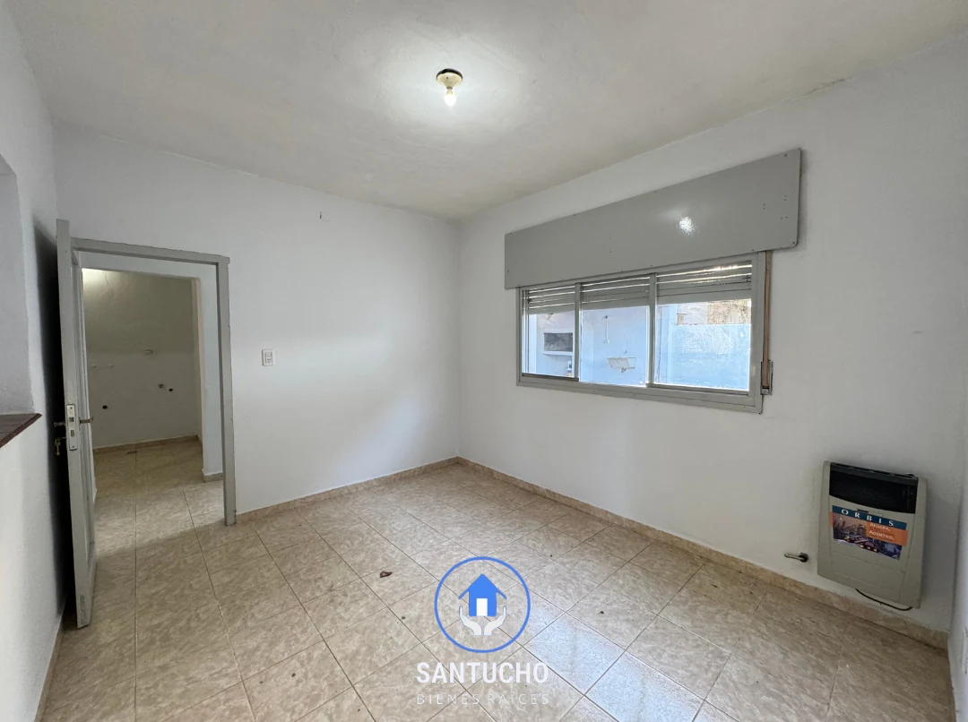 Casa en Alquiler | Casa Delantera – Colonia Caroya