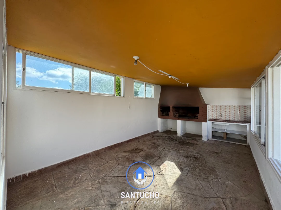 Casa en Alquiler | Colonia Caroya