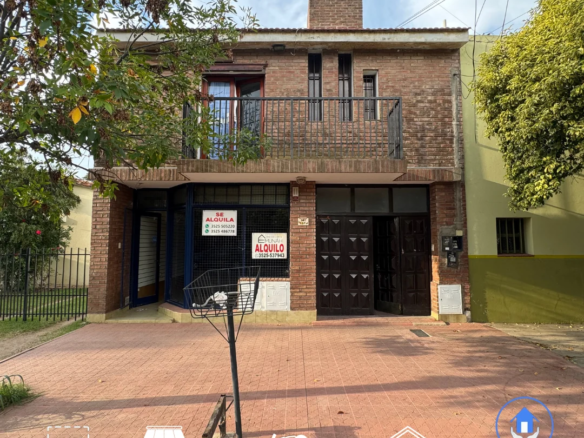 Propiedad en Venta | Local Comercial + 2 Departamentos – Jesús María