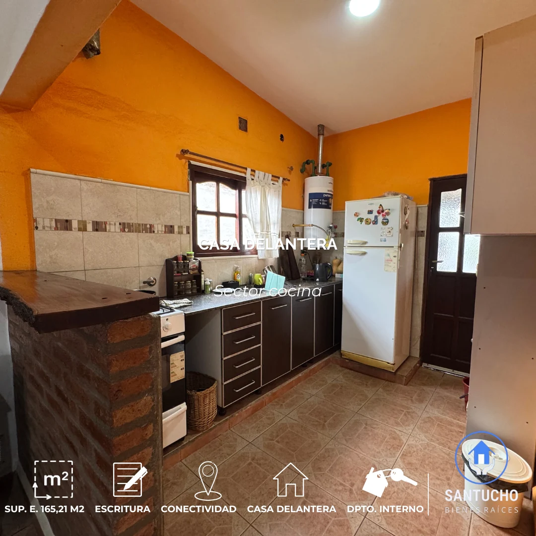 Propiedad en Venta | Casa + Departamento Interno – Colonia Caroya