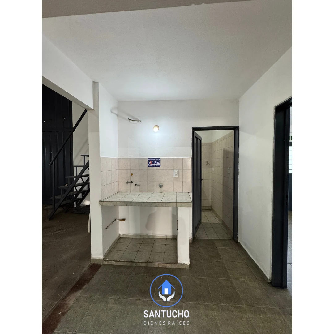Galpón en Alquiler | Colonia Caroya